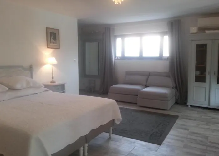 Bed and Breakfast Sous Le Murier