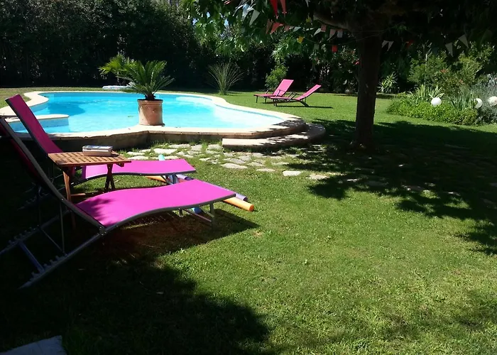 Sous Le Murier 3*