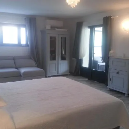 Sous Le Murier Bed & Breakfast Six-Fours-les-Plages