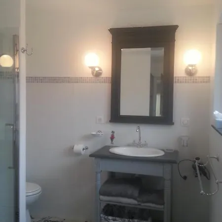 Sous Le Murier B&B *